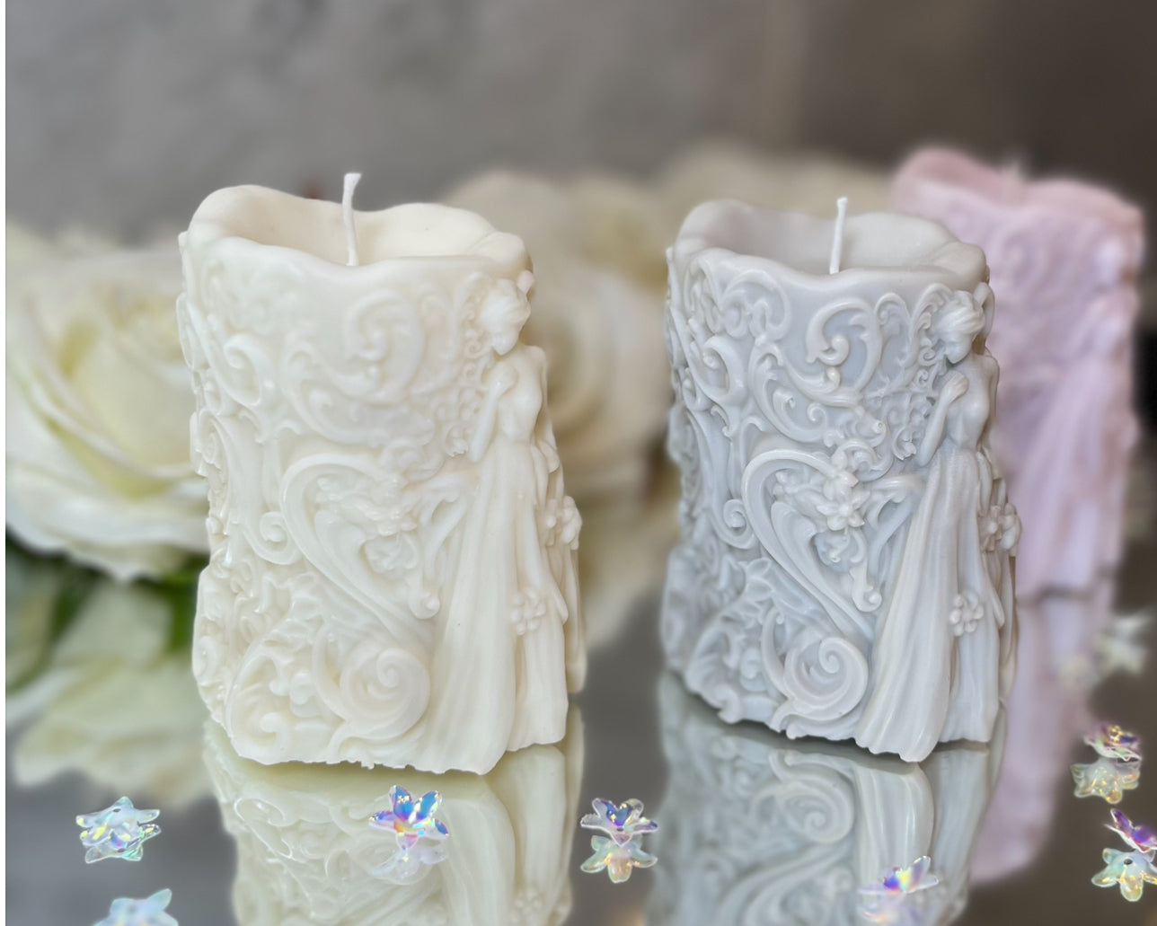 Luxury Woman figure candle šš¤