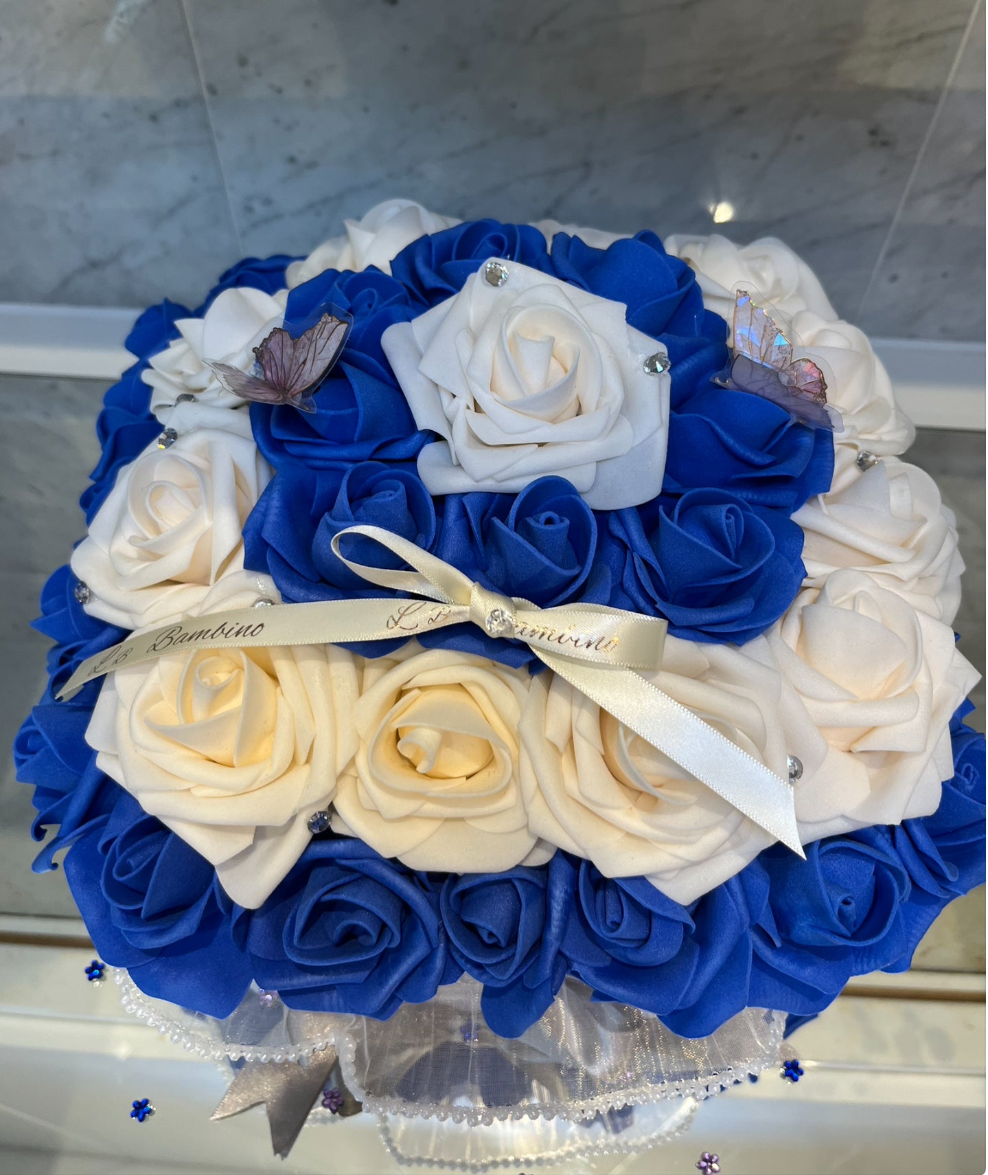 Blue and white flower bouquet 🦋💙